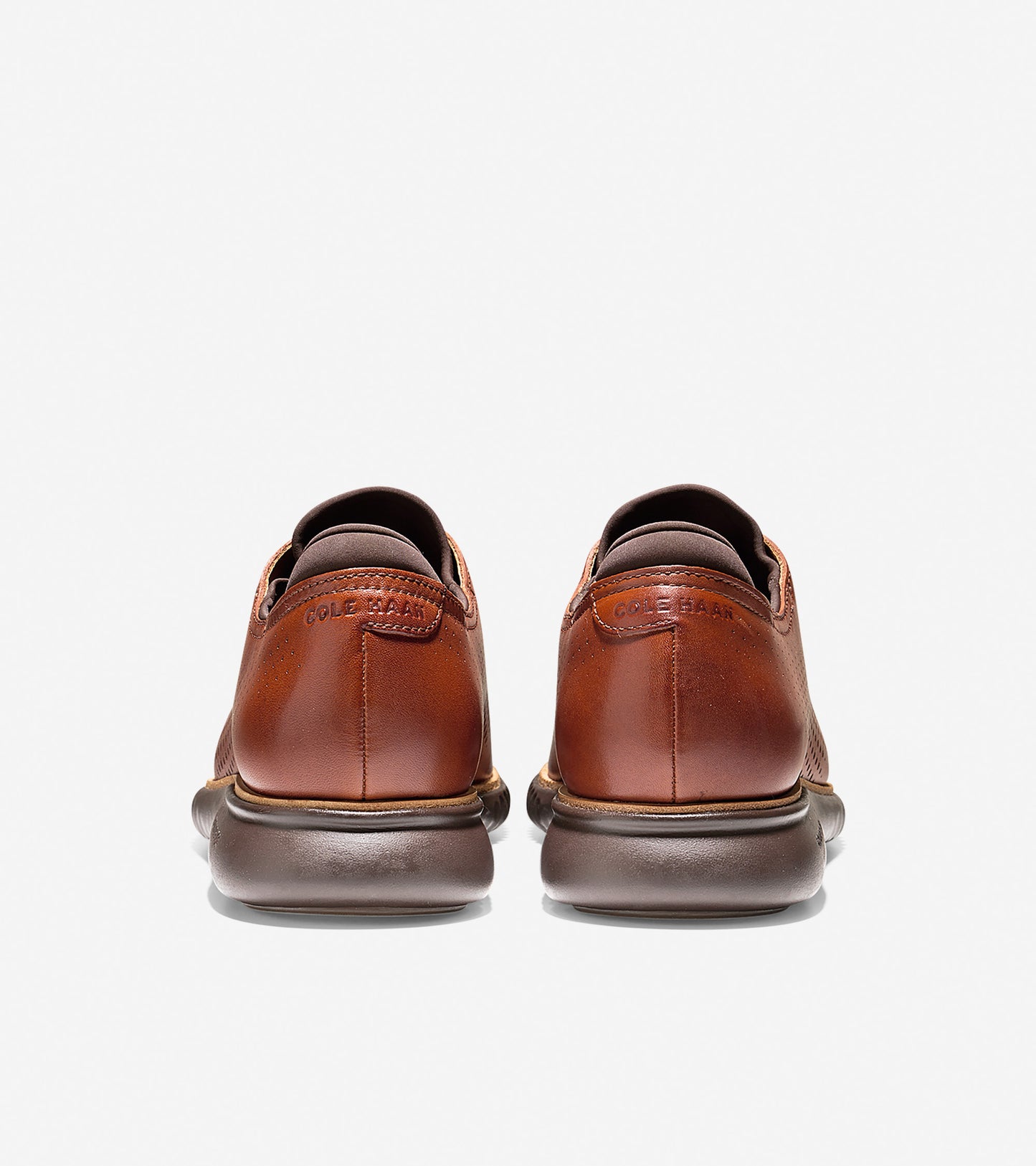 2.ZERØGRAND Lined Laser Wingtip Oxford