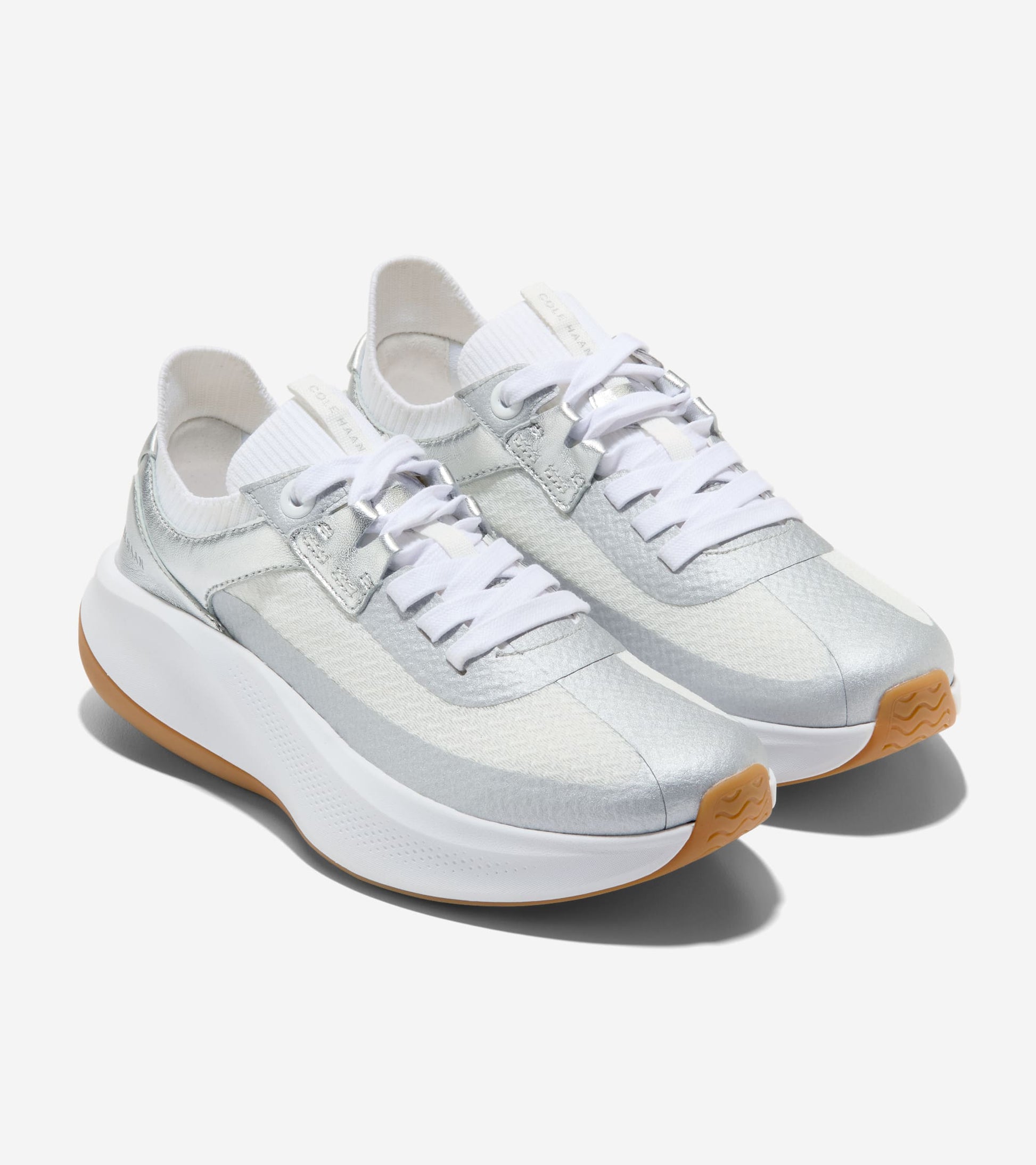 W36275:SILVER METALLIC LTHR / WHITE