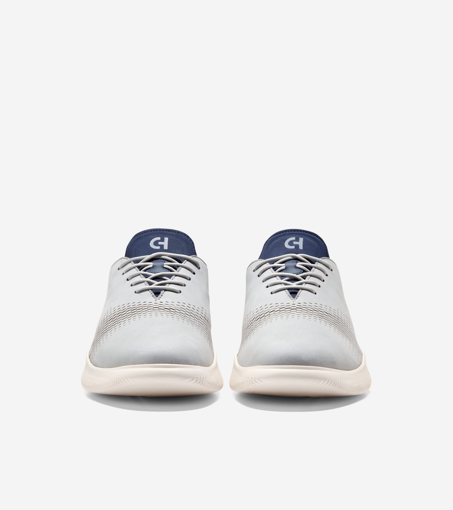 C43258:HARBOR MIST NUBUCK / NAVY BLAZER / IVORY