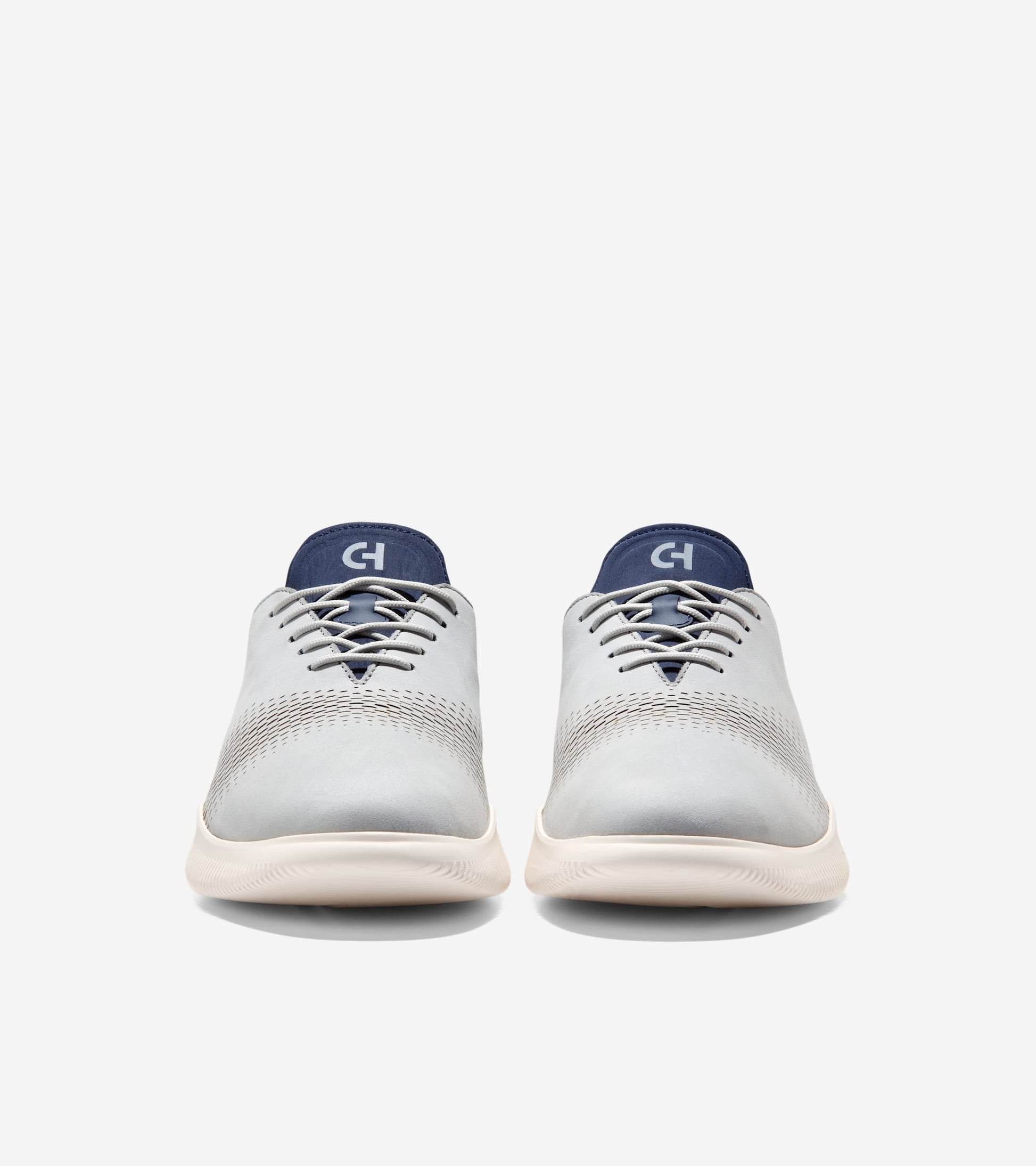 C43258:HARBOR MIST NUBUCK / NAVY BLAZER / IVORY